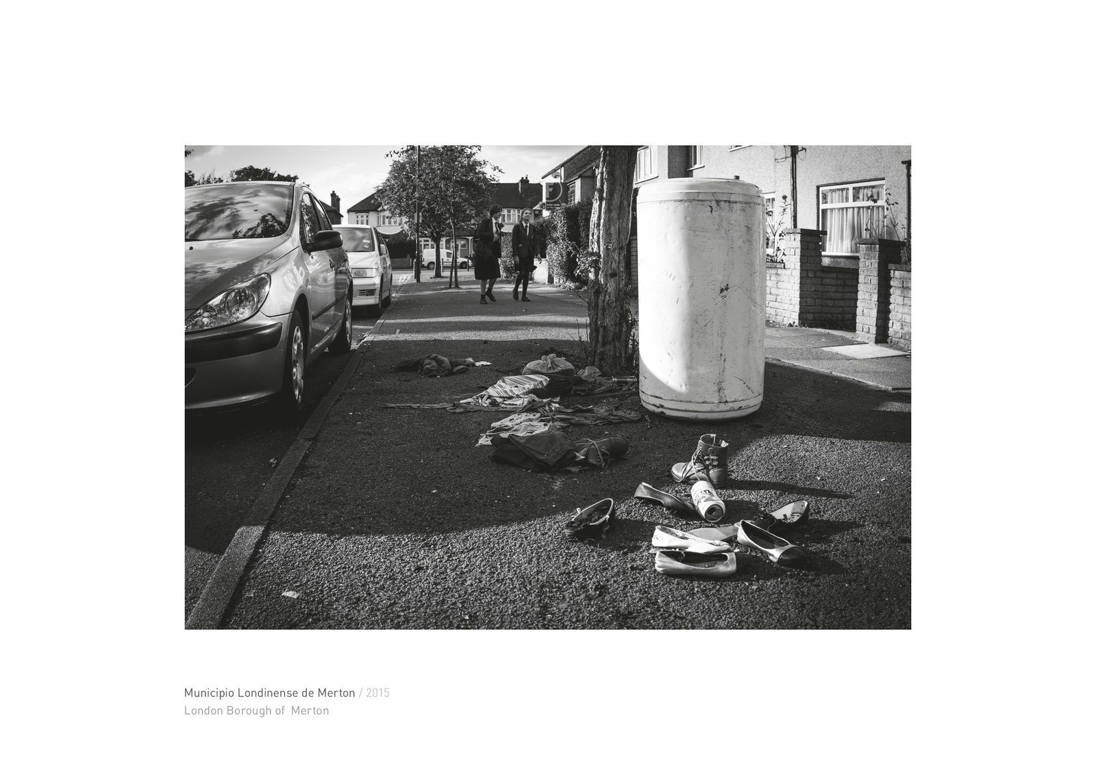 Image of the design created for the exhibition "Londres: detras y debajo del Palacio de Buckingham". This is an image related to a project inside Pedro Rodrigues (Treze413) graphic design portfolio.