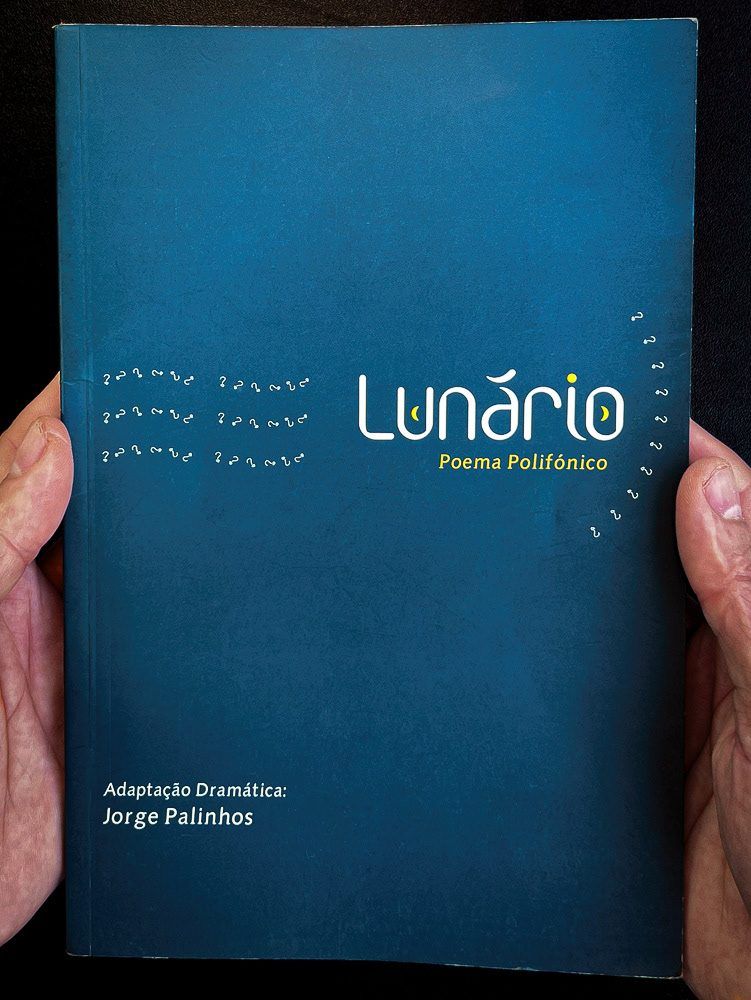 Image of Lunário Poema Polifónico book front cover. This is an image related to a project inside Pedro Rodrigues (Treze413) graphic design portfolio.